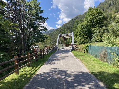 La ciclovia Alpe–Adria in uscita da Tarvisio
